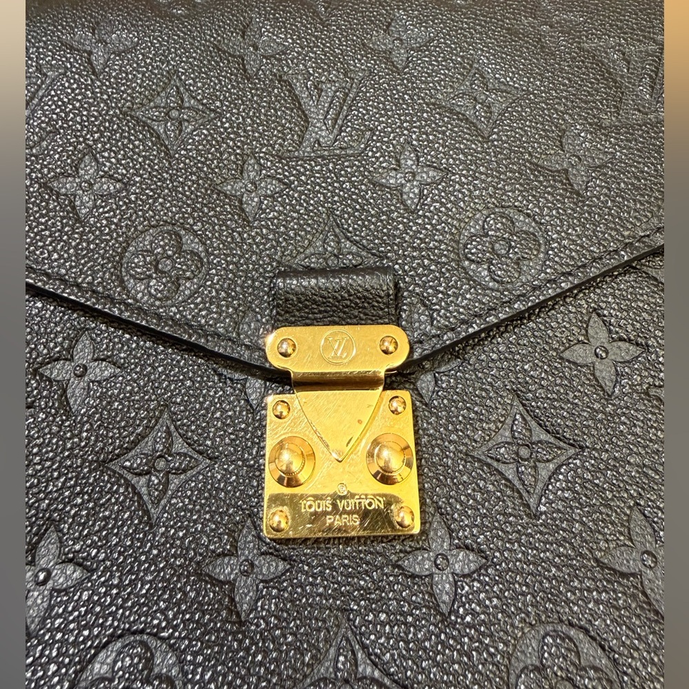 Louis Vuitton Black Crossbody Pochette Métis - Picture 8 of 8